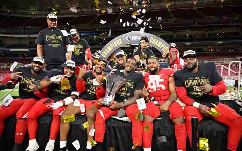 Defenders win UFL championship