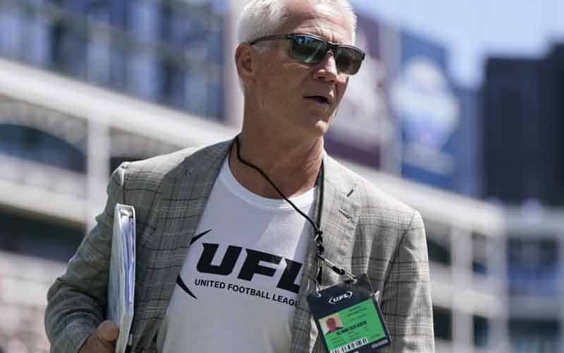 UFL Executive VP Daryl Johnston